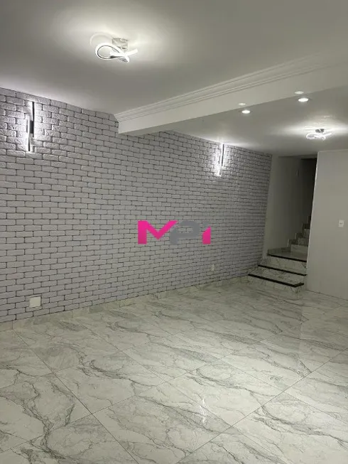 Foto 1 de Sobrado com 2 Quartos à venda, 139m² em Vianelo, Jundiaí