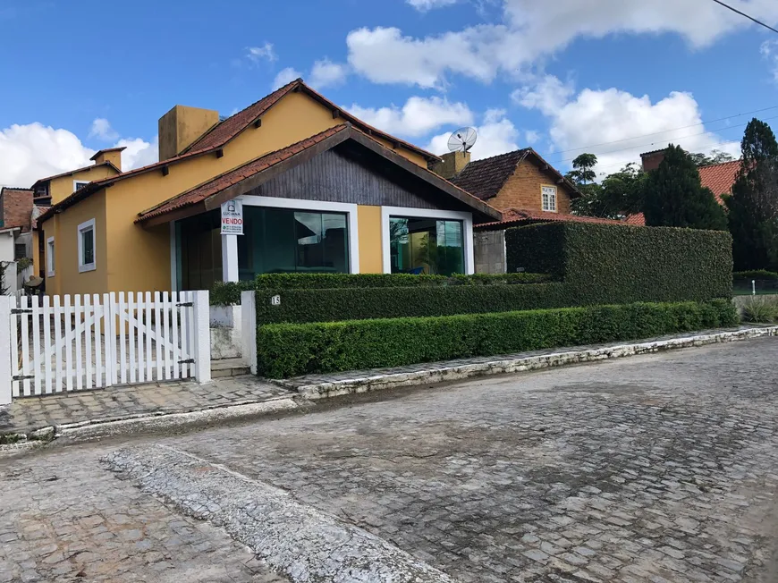 Foto 1 de Casa de Condomínio com 7 Quartos à venda, 400m² em Bairro Novo, Gravatá