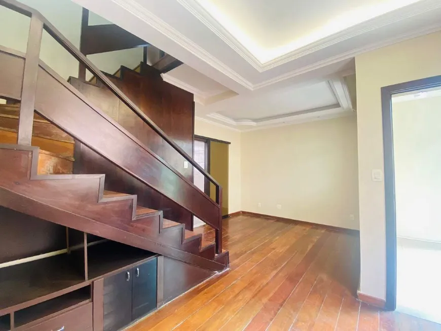 Foto 1 de Casa com 3 Quartos à venda, 94m² em Paquetá, Belo Horizonte