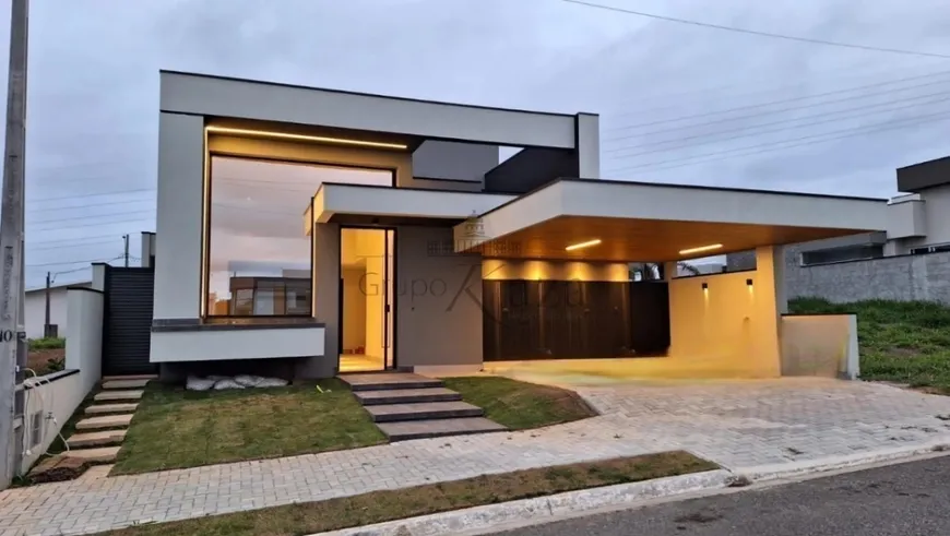Foto 1 de Casa de Condomínio com 3 Quartos à venda, 200m² em Condominio Floresta, São José dos Campos