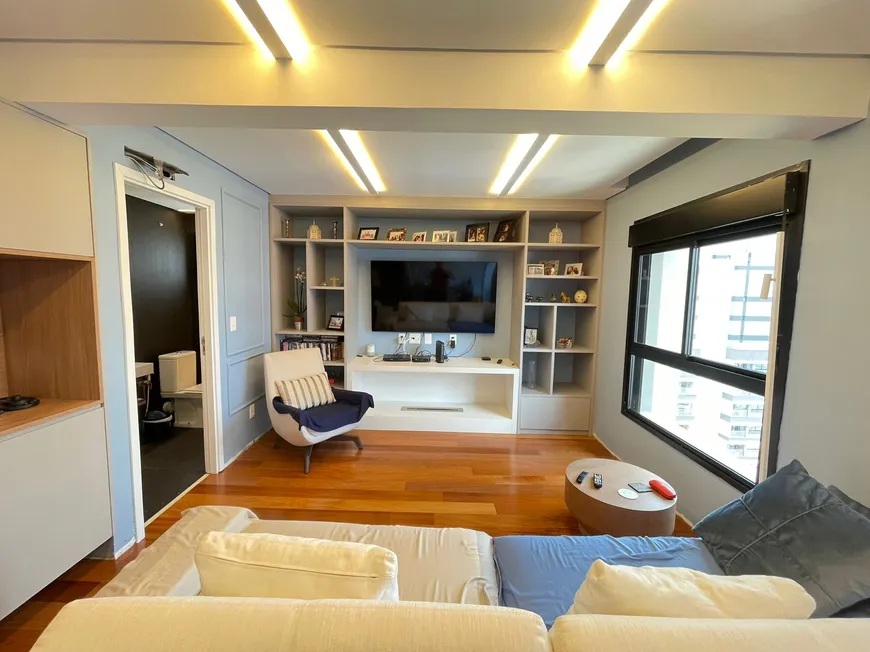 Foto 1 de Apartamento com 2 Quartos à venda, 107m² em Cerqueira César, São Paulo
