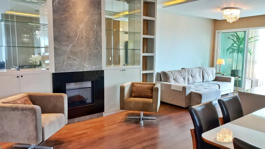 Foto 1 de Apartamento com 3 Quartos à venda, 136m² em Oficinas, Ponta Grossa