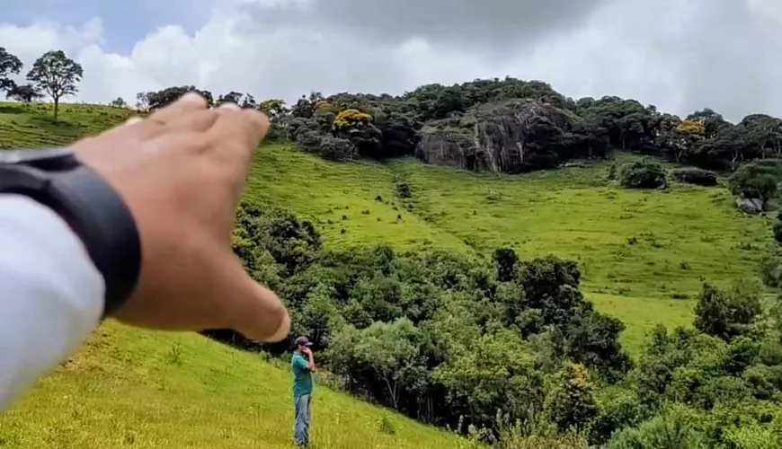 Foto 1 de Fazenda/Sítio com 1 Quarto à venda, 390000m² em Centro, Senador Amaral