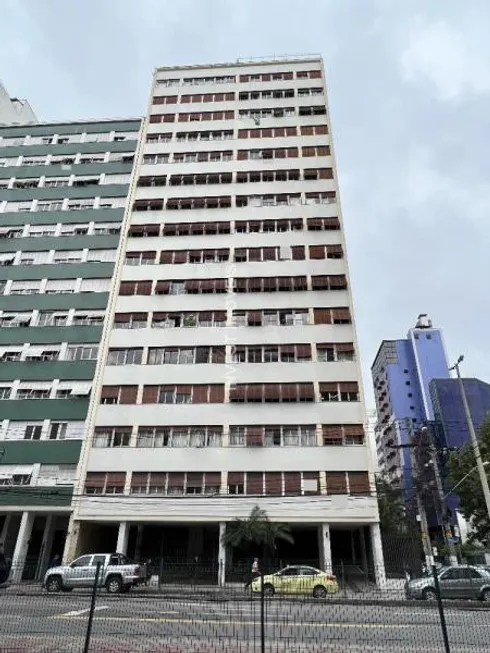 Foto 1 de Apartamento com 3 Quartos para venda ou aluguel, 190m² em Centro, Juiz de Fora