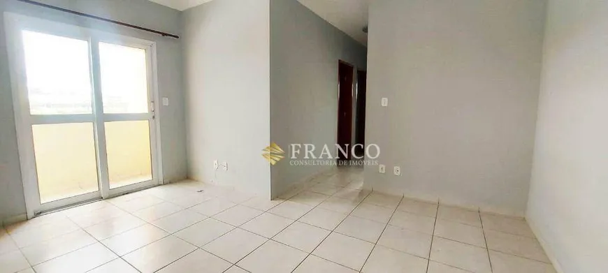 Foto 1 de Apartamento com 2 Quartos à venda, 67m² em Jardim Gurilândia, Taubaté