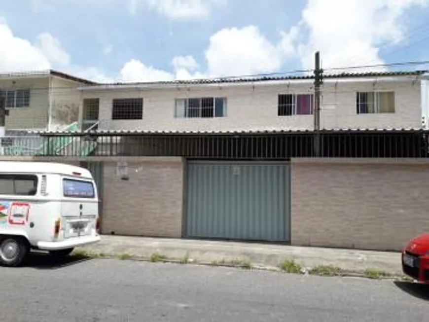 Foto 1 de Casa com 8 Quartos à venda, 217m² em Casa Amarela, Recife