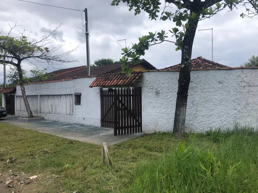 Foto 1 de Casa com 2 Quartos à venda, 50m² em Gaivota Praia, Itanhaém
