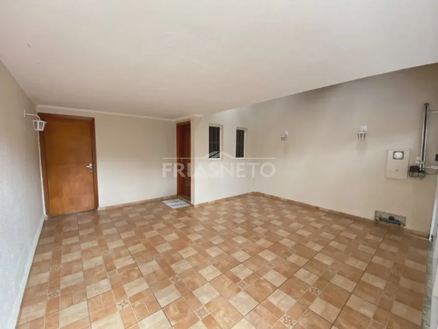 Foto 1 de Casa com 2 Quartos à venda, 92m² em Jardim São Francisco, Piracicaba