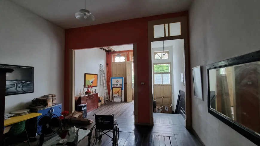 Foto 1 de Casa com 3 Quartos à venda, 300m² em Nazaré, Belém