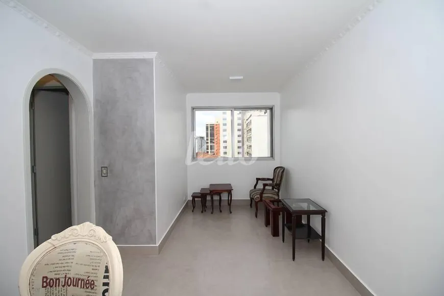 Foto 1 de Apartamento com 2 Quartos para alugar, 54m² em Bela Vista, São Paulo