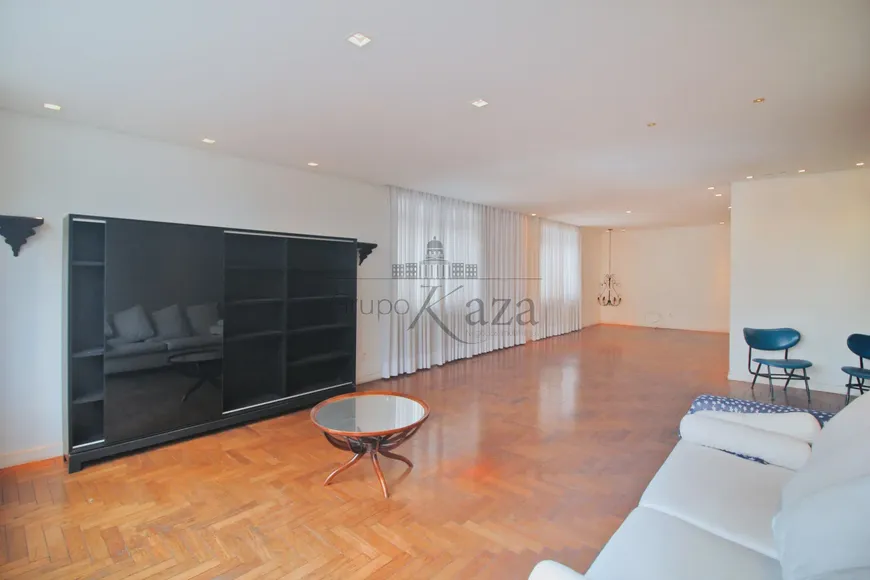 Foto 1 de Apartamento com 2 Quartos à venda, 167m² em Jardim Paulista, São Paulo