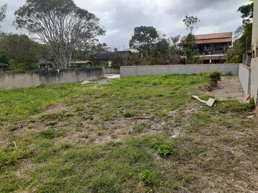 Foto 1 de Lote/Terreno à venda, 600m² em Vilatur, Saquarema