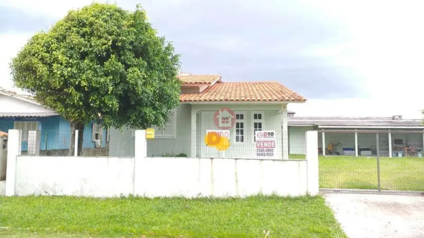 Foto 1 de Casa com 6 Quartos à venda, 180m² em Erechim, Balneário Arroio do Silva