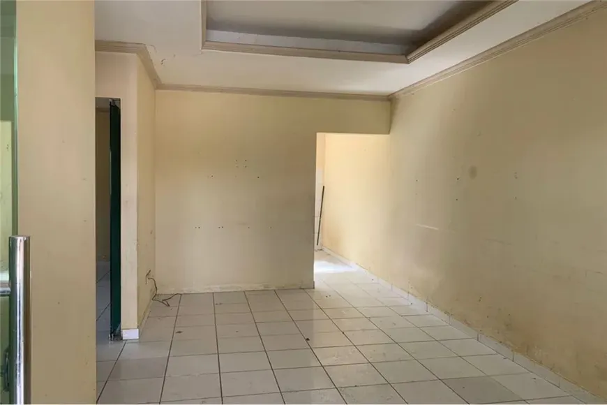 Foto 1 de Casa com 2 Quartos à venda, 90m² em Curuzu, Salvador