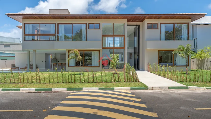 Foto 1 de Casa de Condomínio com 6 Quartos para alugar, 300m² em Guarajuba Monte Gordo, Camaçari