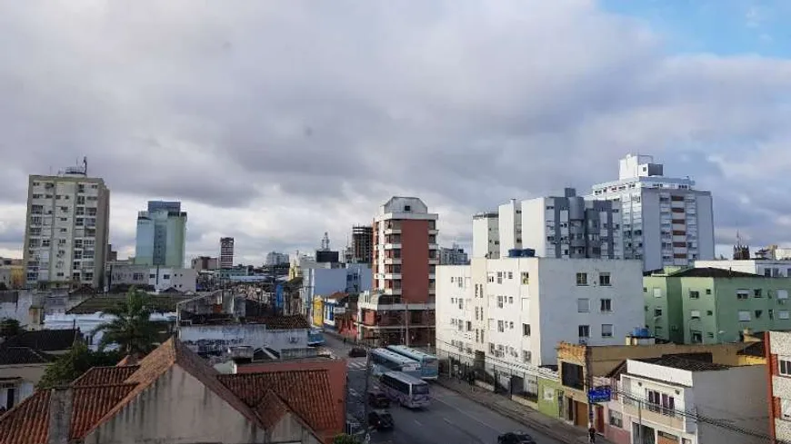 Foto 1 de Apartamento com 2 Quartos à venda, 105m² em Centro, Pelotas