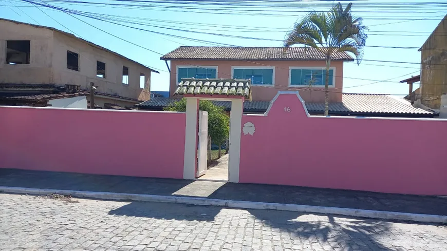 Foto 1 de Casa com 4 Quartos à venda, 350m² em Aquariús, Cabo Frio