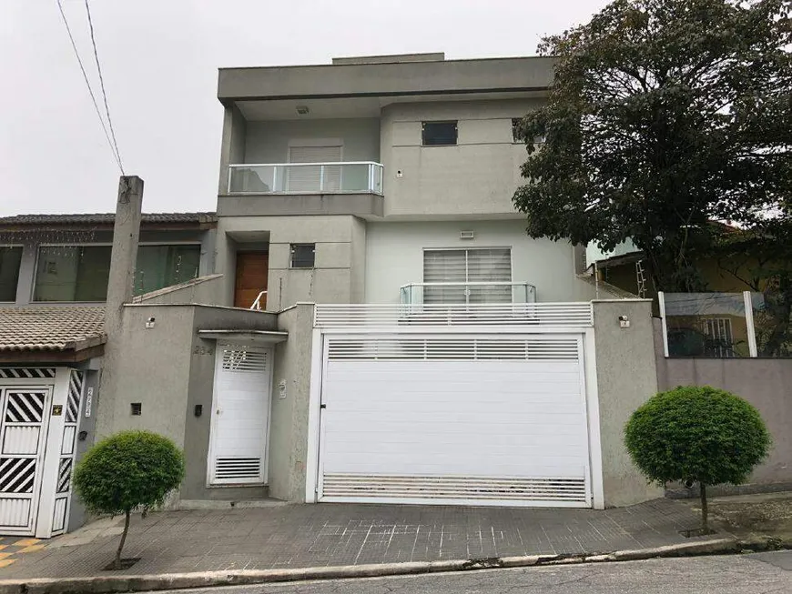 Foto 1 de Sobrado com 3 Quartos à venda, 235m² em Assunção, São Bernardo do Campo