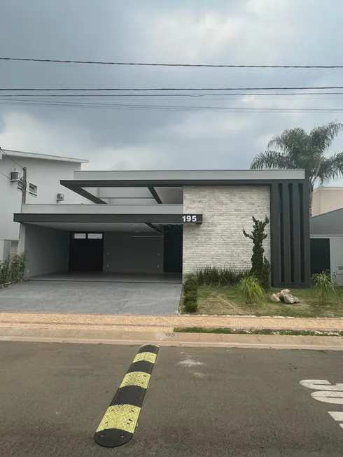 Foto 1 de Casa de Condomínio com 3 Quartos à venda, 250m² em Swiss Park, São Carlos
