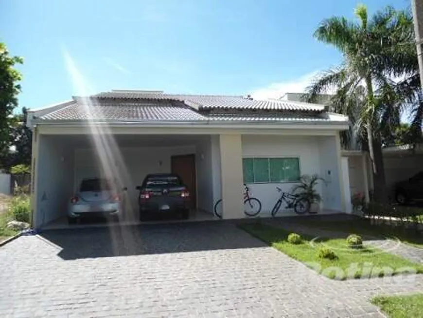 Foto 1 de Casa de Condomínio com 3 Quartos à venda, 242m² em Alto Umuarama, Uberlândia