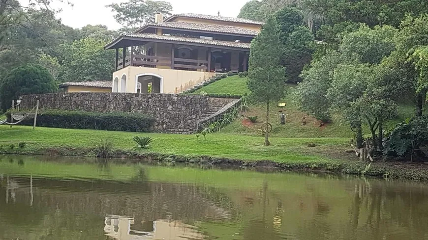 Foto 1 de Fazenda/Sítio com 4 Quartos à venda, 500m² em Jardim Camargo -Canguera, São Roque