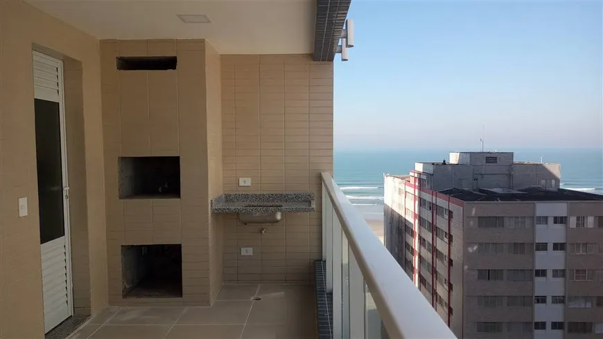 Foto 1 de Apartamento com 2 Quartos à venda, 77m² em Campo da Aviação, Praia Grande