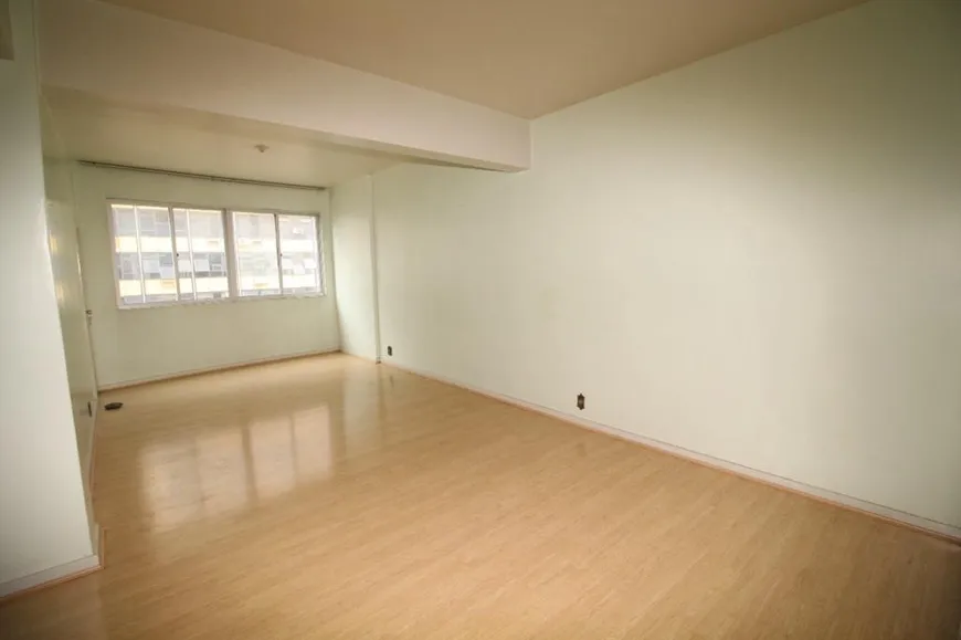 Foto 1 de Apartamento com 3 Quartos à venda, 142m² em Centro, Belo Horizonte