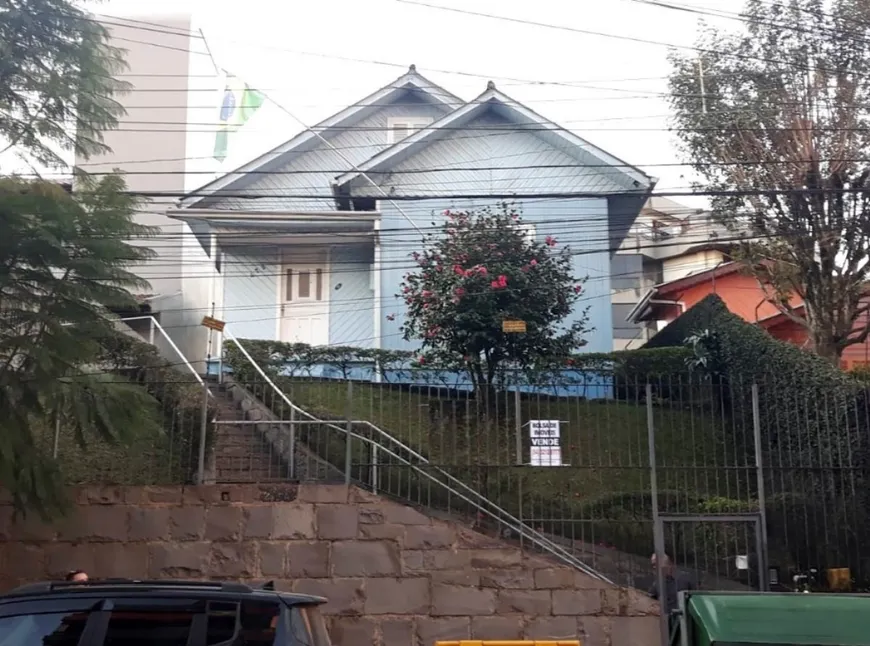 Foto 1 de Casa com 3 Quartos à venda, 90m² em Medianeira, Caxias do Sul