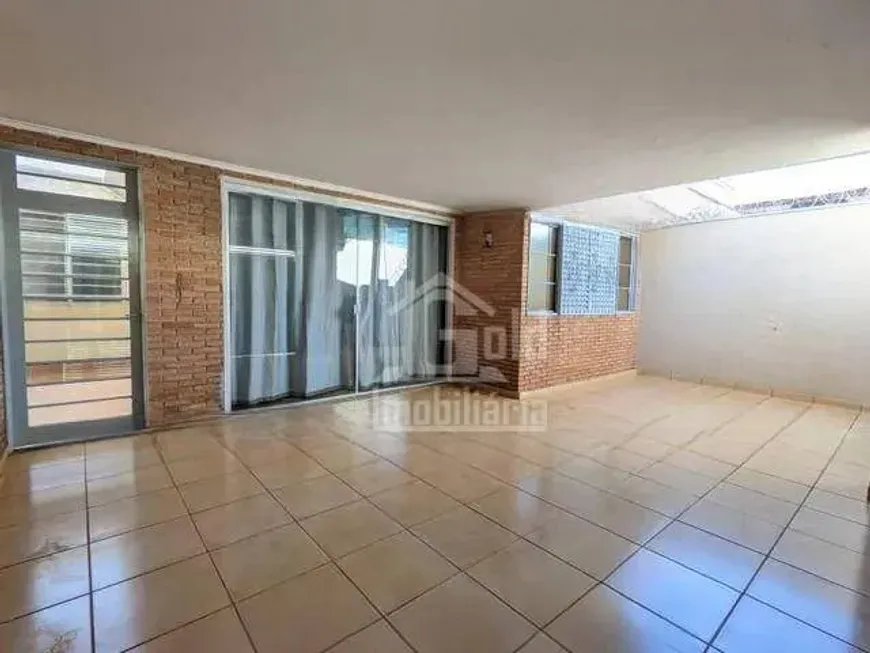 Foto 1 de Casa com 2 Quartos para alugar, 146m² em Campos Eliseos, Ribeirão Preto