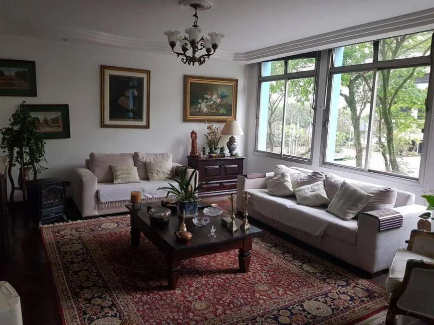 Foto 1 de Apartamento com 3 Quartos à venda, 170m² em Bela Vista, São Paulo