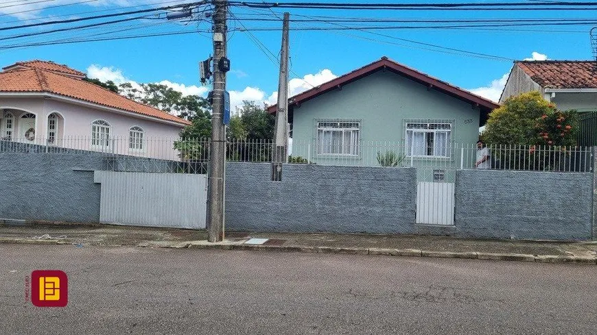 Foto 1 de Casa com 3 Quartos à venda, 91m² em Capoeiras, Florianópolis