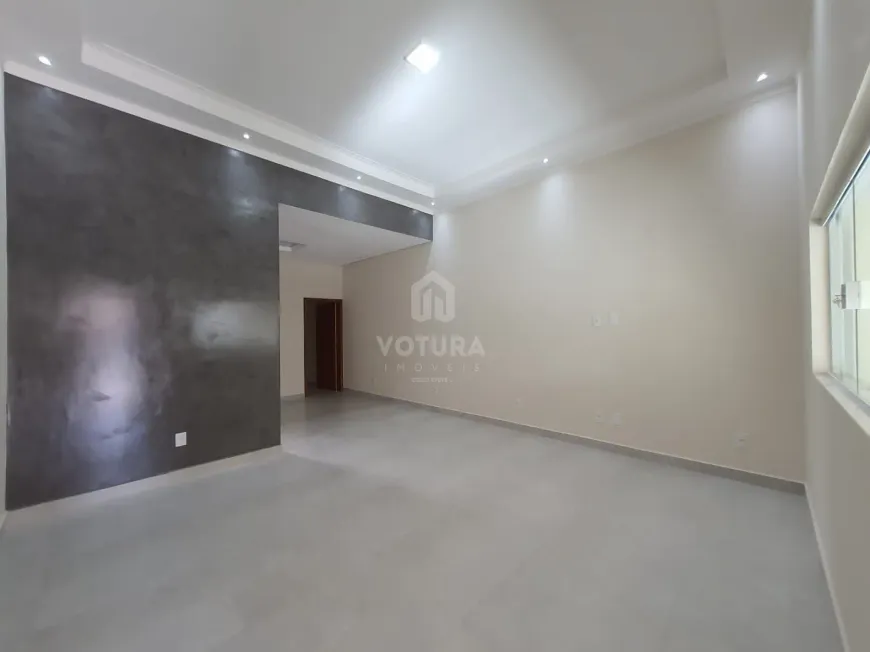 Foto 1 de Casa com 3 Quartos à venda, 115m² em Vila Castelo Branco, Indaiatuba