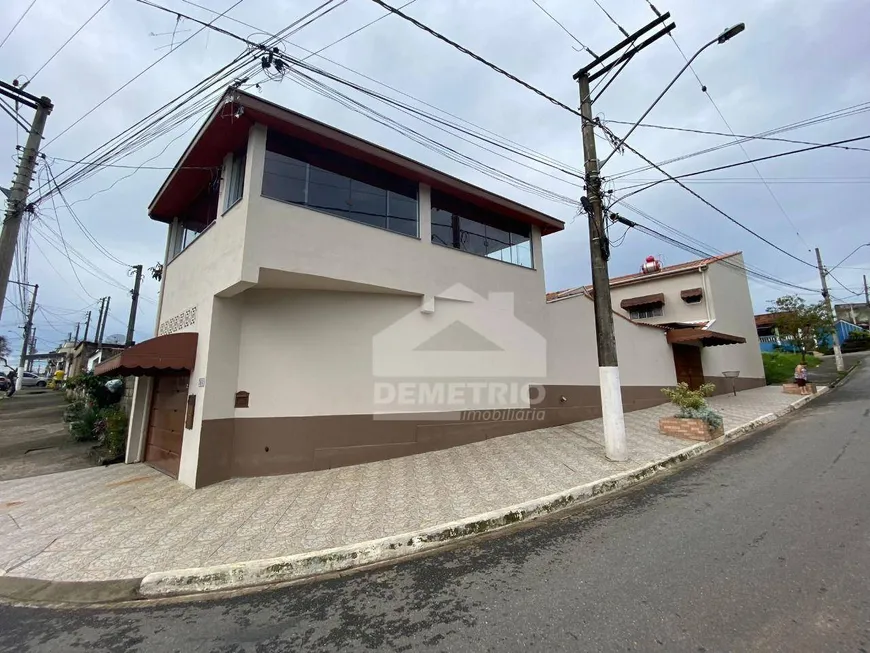 Foto 1 de Casa com 3 Quartos à venda, 187m² em Santa Luzia, Guaratinguetá