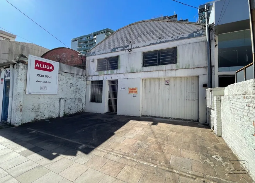 Foto 1 de Galpão/Depósito/Armazém para alugar, 300m² em Centro, Caxias do Sul