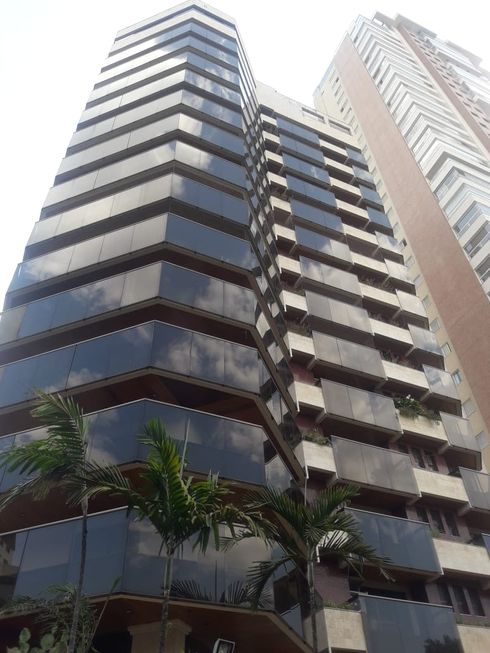 Foto 1 de Apartamento com 5 Quartos à venda, 305m² em Setor Oeste, Goiânia