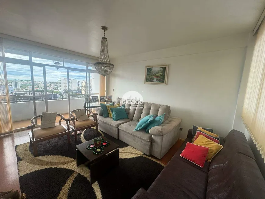 Foto 1 de Apartamento com 3 Quartos à venda, 125m² em Centro, Cascavel
