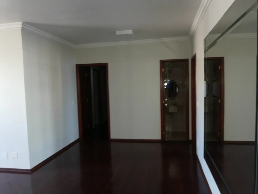 Foto 1 de Apartamento com 3 Quartos à venda, 182m² em Centro, Limeira