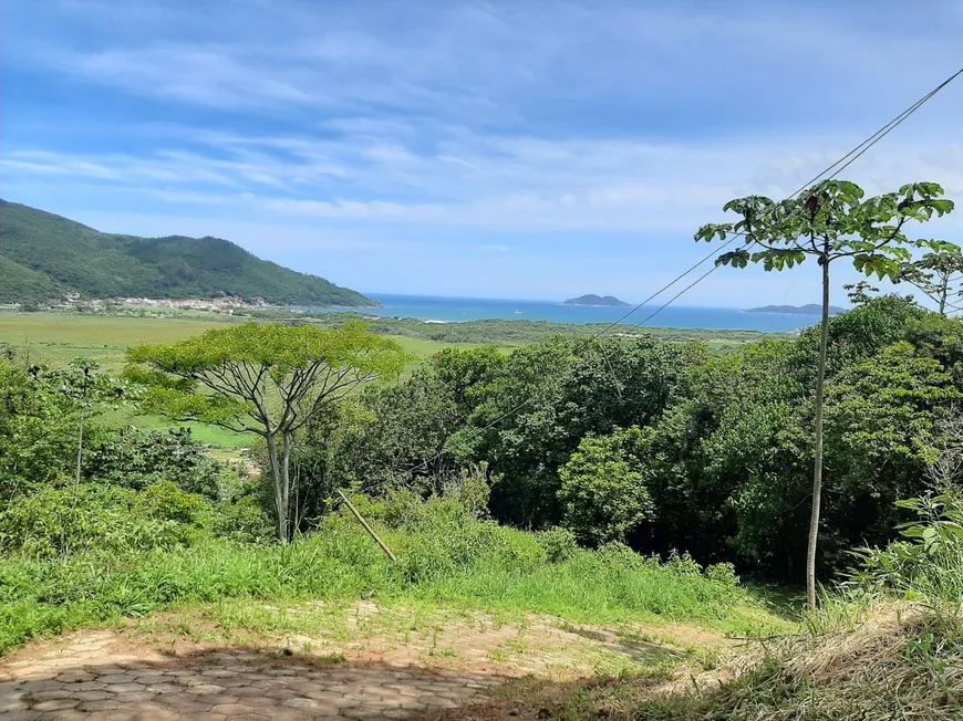 Foto 1 de Lote/Terreno à venda, 20000m² em Armação, Florianópolis