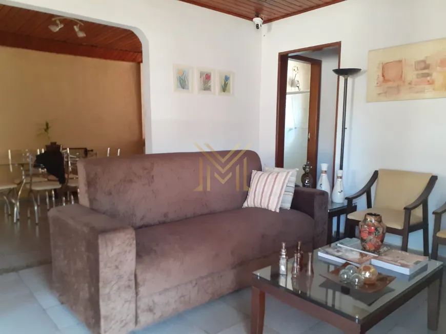 Foto 1 de Casa com 2 Quartos à venda, 200m² em Vila Nova Santa Luzia, Bauru