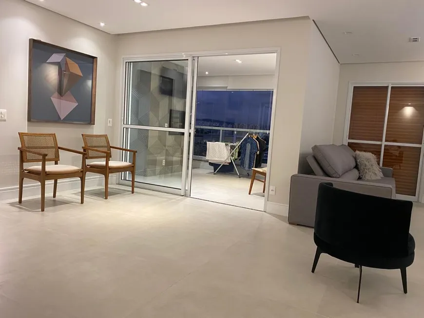 Foto 1 de Apartamento com 3 Quartos à venda, 167m² em Vila Anastácio, São Paulo