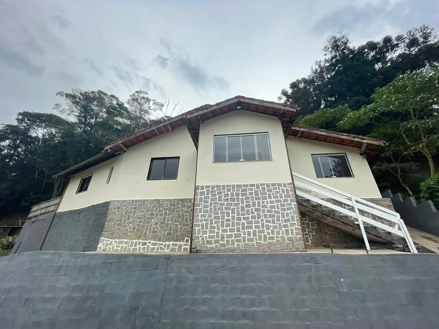 Foto 1 de Casa com 4 Quartos à venda, 4000m² em Mury, Nova Friburgo