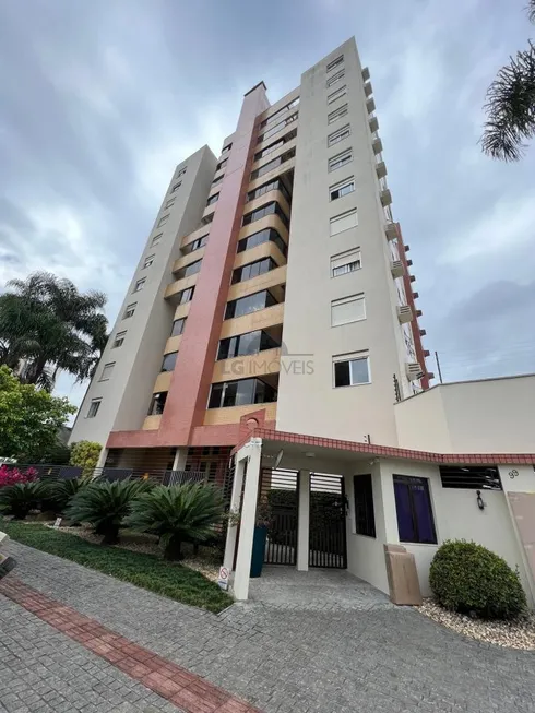 Foto 1 de Apartamento com 3 Quartos para alugar, 97m² em Anita Garibaldi, Joinville