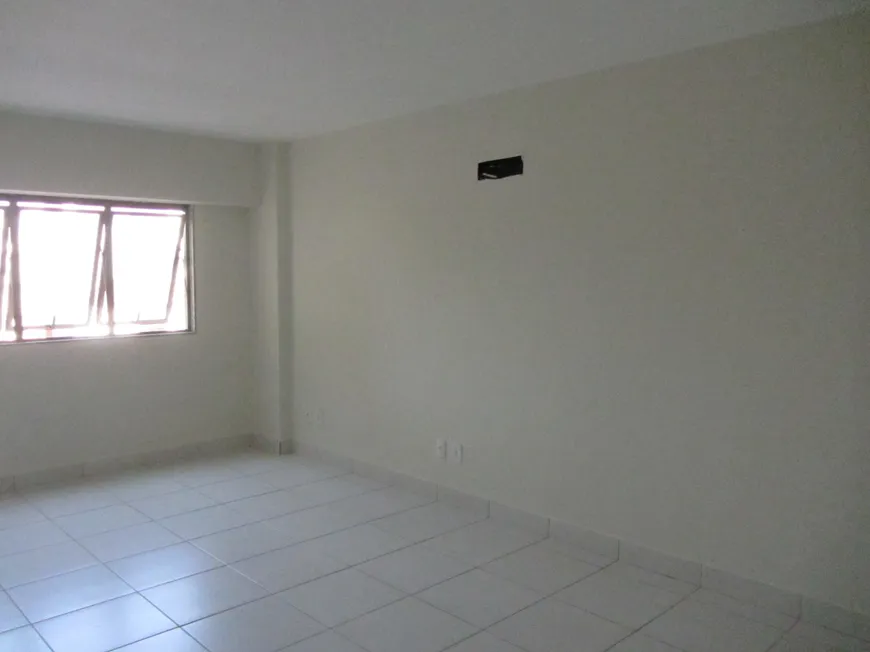 Foto 1 de Sala Comercial para alugar, 26m² em Recreio Dos Bandeirantes, Rio de Janeiro