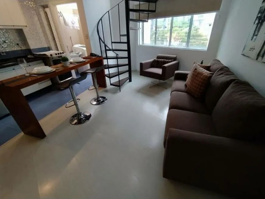 Foto 1 de Flat com 1 Quarto à venda, 50m² em Vila Nova Conceição, São Paulo