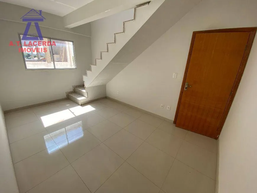 Foto 1 de Cobertura com 3 Quartos à venda, 160m² em Santa Rita, Montes Claros