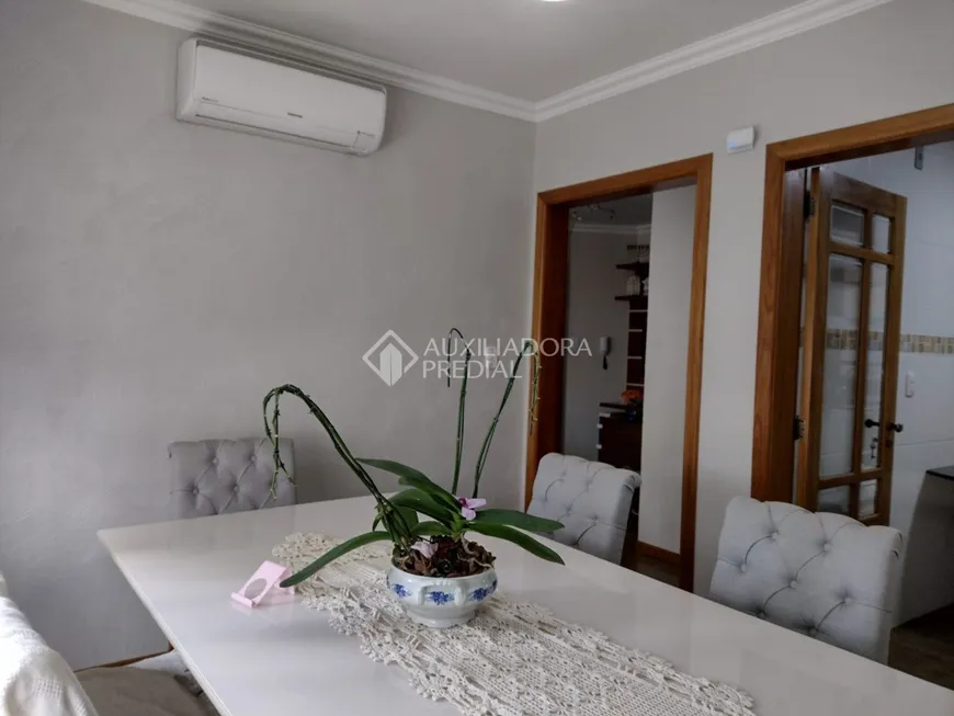 Foto 1 de Apartamento com 3 Quartos à venda, 99m² em Vila Ipiranga, Porto Alegre