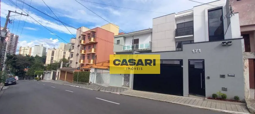 Foto 1 de Casa com 3 Quartos à venda, 265m² em Nova Petrópolis, São Bernardo do Campo