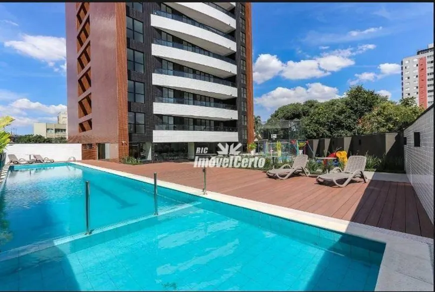 Foto 1 de Apartamento com 3 Quartos à venda, 111m² em Bacacheri, Curitiba