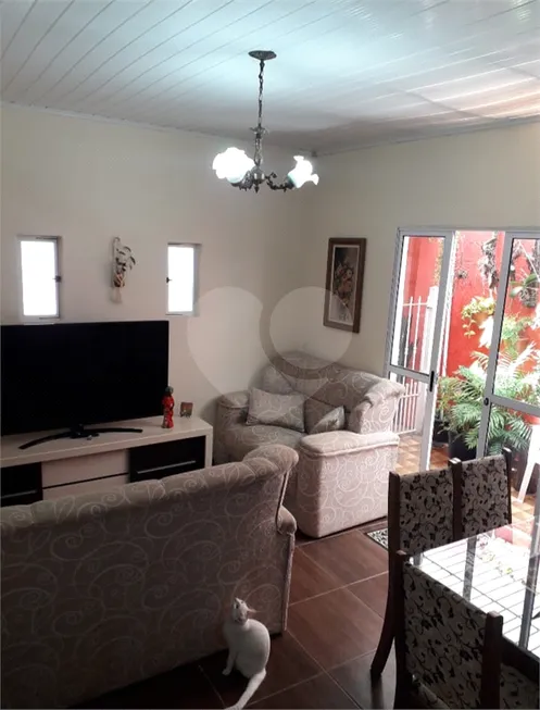 Foto 1 de Casa com 3 Quartos à venda, 118m² em Vila Menck, Osasco