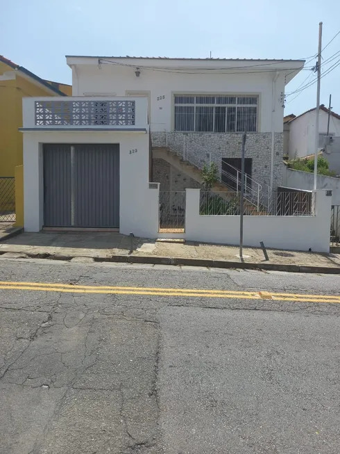 Foto 1 de Casa com 3 Quartos para alugar, 180m² em Siciliano, São Paulo